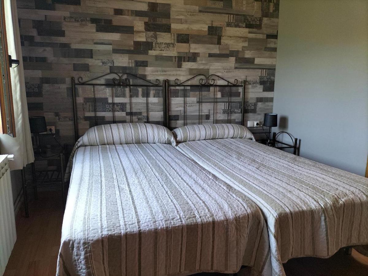Apartamentos La Corona Llames de Parres Bagian luar foto