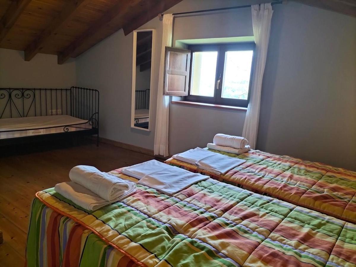 Apartamentos La Corona Llames de Parres Bagian luar foto