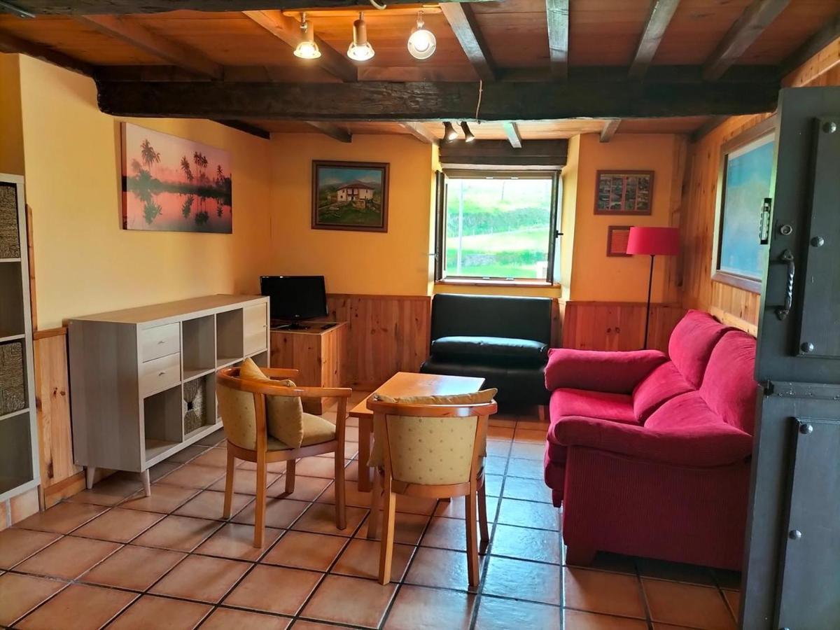 Apartamentos La Corona Llames de Parres Bagian luar foto