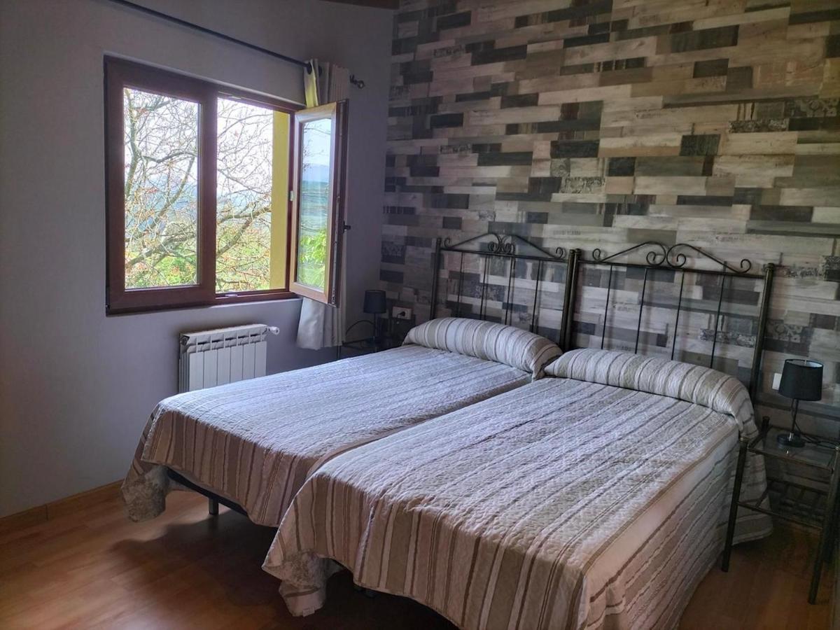 Apartamentos La Corona Llames de Parres Bagian luar foto